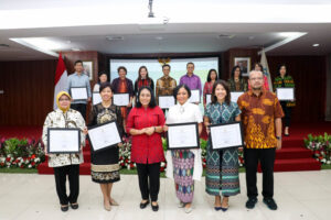 Angkat Isu Pemberdayaan Perempuan di Forum G20 Presidensi Indonesia Menteri PPPA Beri Penghargaan ke Stakeholder G20 EMPOWER