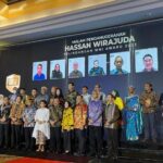 Menlu RI Berikan Penghargaan Hassan Wirajuda Pelindungan Award 2022