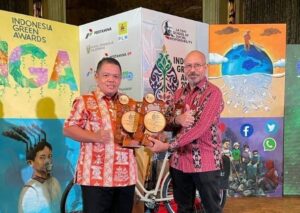 Pertamina Patra Niaga Integrated Terminal Banjarmasin Raih Dua Penghargaan Indonesia Green Awards 2023