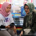 Tingkatkan Pengalaman Pelanggan CEO XL Axiata Temui Langsung Pelanggan dan Retail Outlet