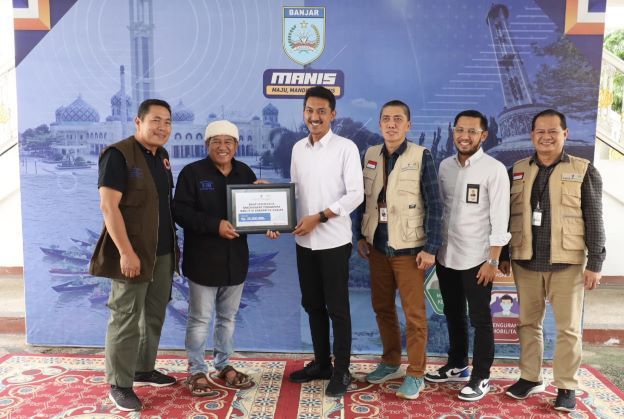 UPZ Bank Kalsel Berikan Bantuan Kepada Masyarakat Terdampak Banjir di Kabupaten Banjar