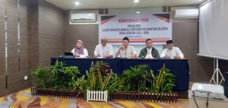 Penerimaan Pendaftaran Bakal Calon Anggota Bawaslu Provinsi Kalimantan Selatan Periode Masa Jabatan 2023-2028