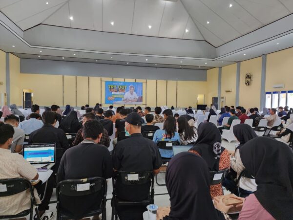 Telkomsel Dukung Kemajuan Pendidikan dengan Gelar Try Out UTBK 2023 di Banjarmasin dan Makassar