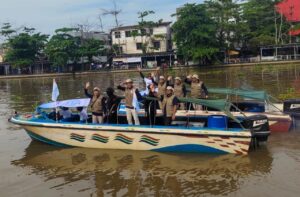 Inovasi Layanan Kas Bank Indonesia: Ekspedisi Rupiah Susur Sungai dan Berikan Edukasi Cinta Rupiah