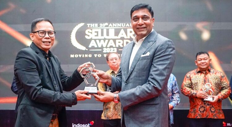 Bawa Indosat Bertumbuh untuk Memberdayakan Indonesia, Vikram Sinha Meraih CEO of The Year 2023