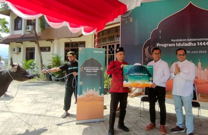 #NyalakanKebersamaan di Momen Iduladha 1444 H, Telkomsel Salurkan Bantuan Hewan Kurban ke 46.000 Penerima Manfaat