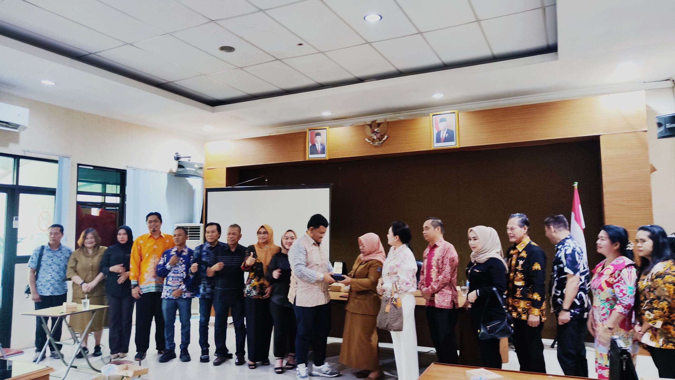 Pansus III DPRD Kabupaten Kapuas mendapatkan saran positif dari DP5A Kota Surabaya