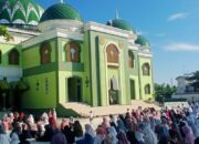 Jemaah Masjid Agung Kapuas Membeludak pada Shalat Idul Adha 1445 H