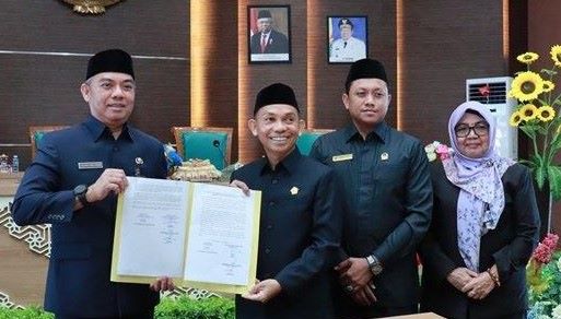 H. Zulkipli Yadi Noor Resmikan Kesepakatan KUA-PPAS, Langkah Strategis untuk Pembangunan Barito Kuala 2025