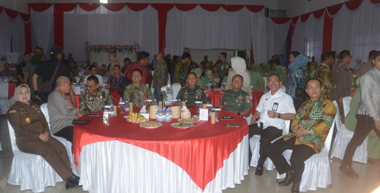 Pisah Sambut Danrem 101/Antasari, Brigjen TNI Ari Aryanto Resmi Digantikan Kolonel Inf Ilham Yunus