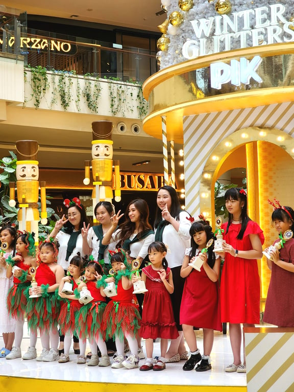 Liburan di Winter Glitters PIK Avenue, Bisa Ice Skating dan Belanja Sepuasnya