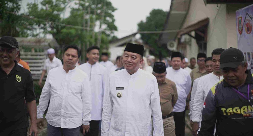 Gubernur Kalsel H. Muhidin Tinjau Posko Singgah Jemaah Haul Sekumpul ke-20 di Martapura