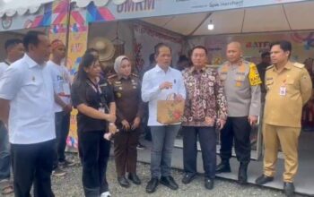 Pemprov Kalsel Bersinergi dengan Menteri LH RI dalam Pengurangan Sampah Plastik dan Pengembangan UMKM Lokal