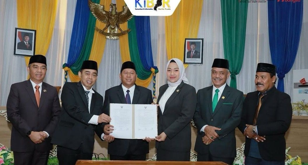 Pj. Bupati Barito Kuala Apresiasi Kesuksesan Pilkada 2024 dalam Sidang Paripurna DPRD