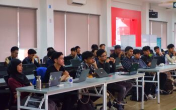 Indigo dan Komunitas Google Developer Kampus Universitas Negeri Makasar  Perkuat Skill UI Developer Lewat Workshop