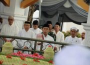 Ribuan Jemaah Hadiri Haul Ke-10 H. Abdussamad Sulaiman di Marabahan