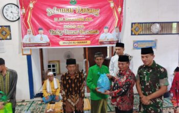 H M Wiyatno Safari Ramadhan dimasjid Al-Manar Desa Tambun Raya Kecamatan Basarang