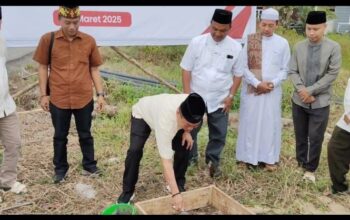 Bupati Kapuas Berikan Bantuan untuk Masjid Al-Mila Komplek Kota Kapuas Baru