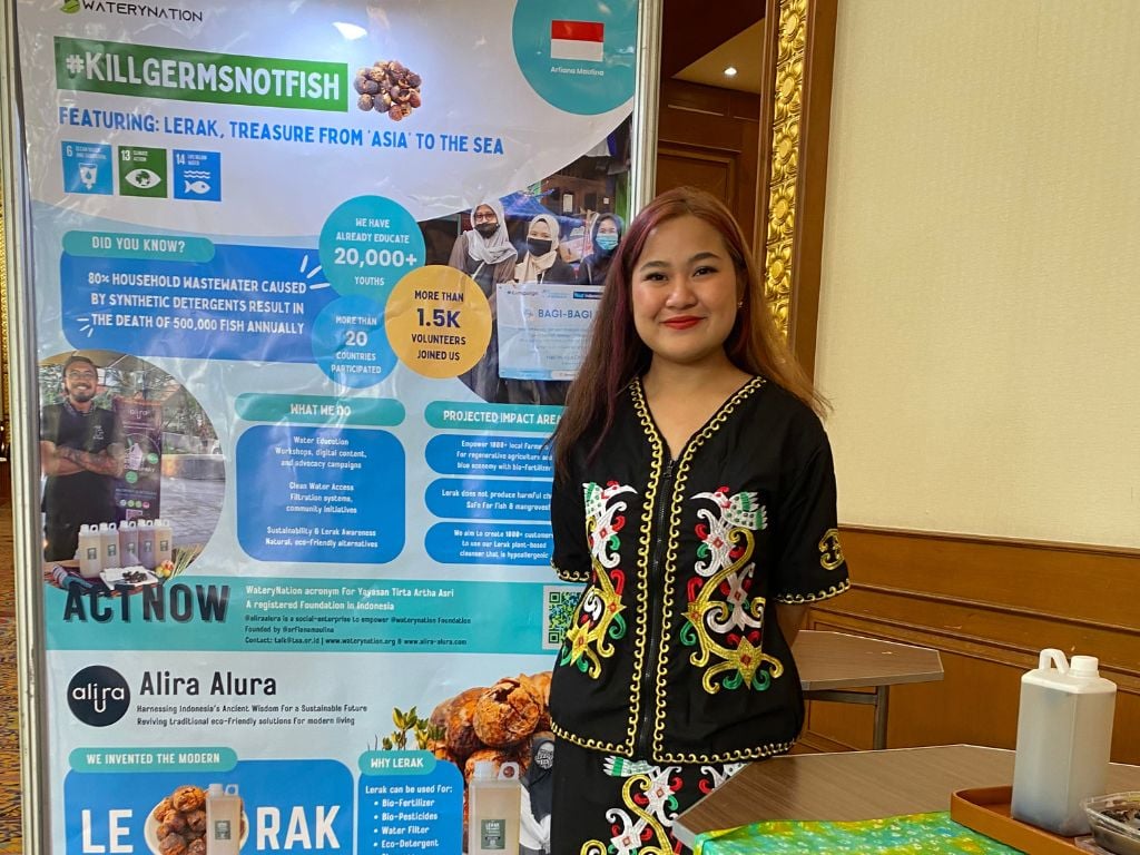 Arfiana Maulina, Perempuan Dayak yang Membawa Lerak WateryNation Alira Alura di APFSD Youth Forum 2025