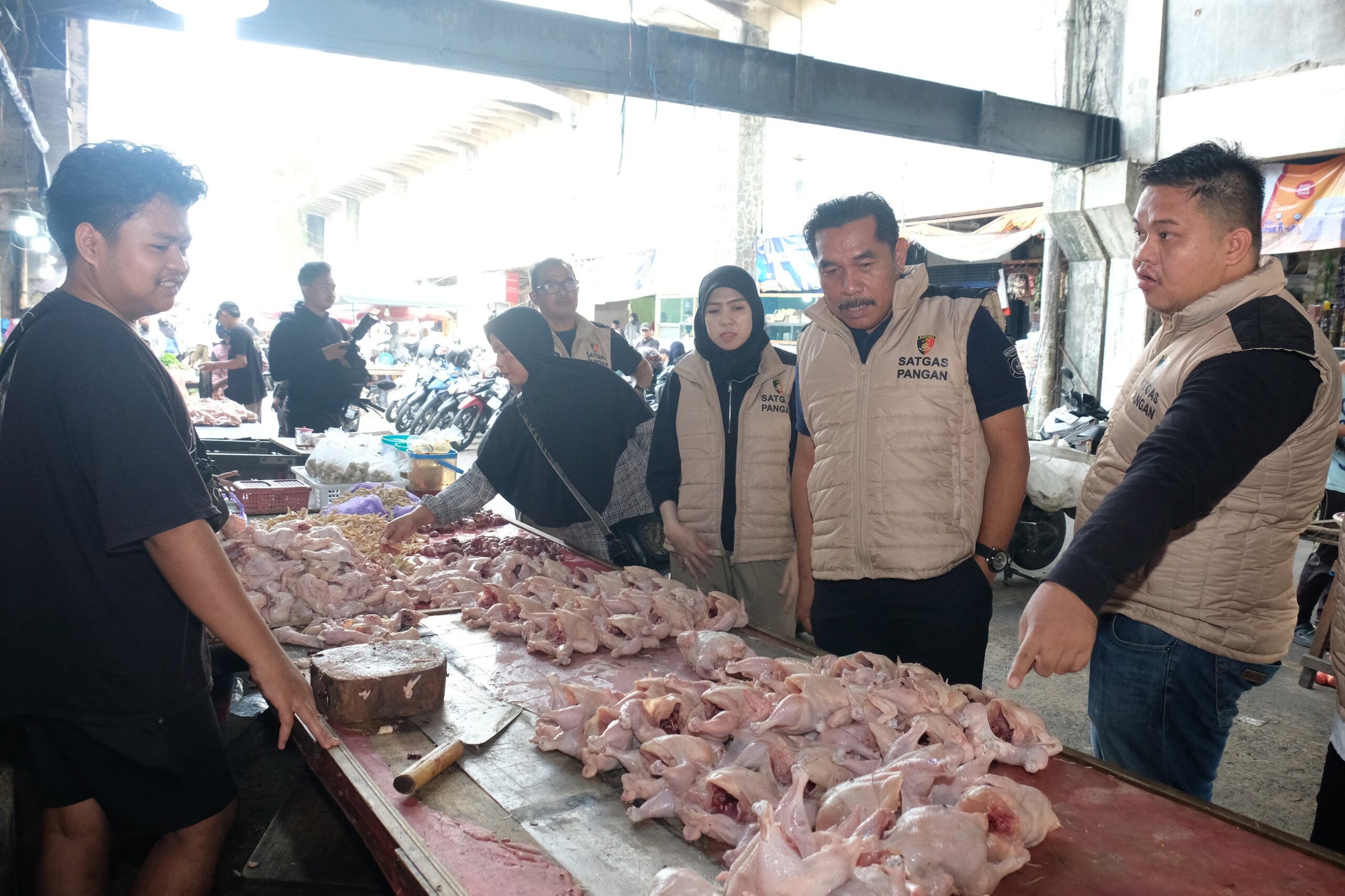 Satgas Pangan Ditreskrimsus Polda Kalsel Sidak Pasar Cek Harga Pangan Pasca Lebaran