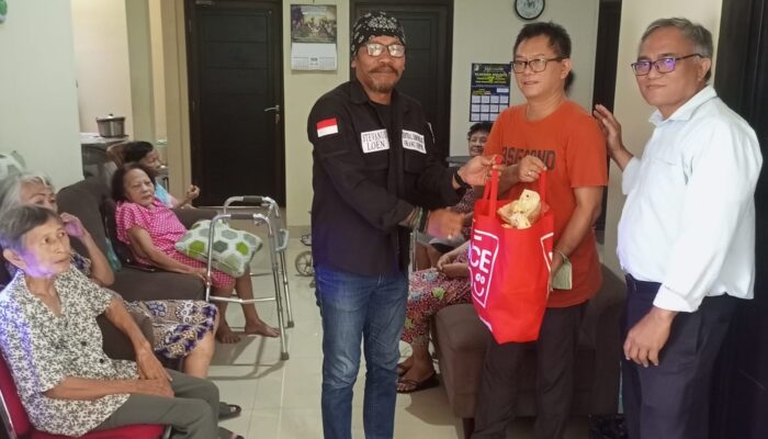 SKOP Depok Berbagi Sukacita Bersama Lansia di Hari Lahir Pancasila