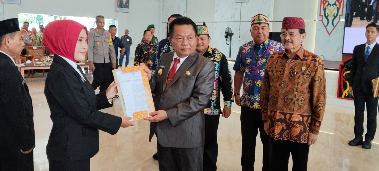 Bupati Kapuas H M Wiyatno SP Lantik 208 Kasek Berbasis KSPS