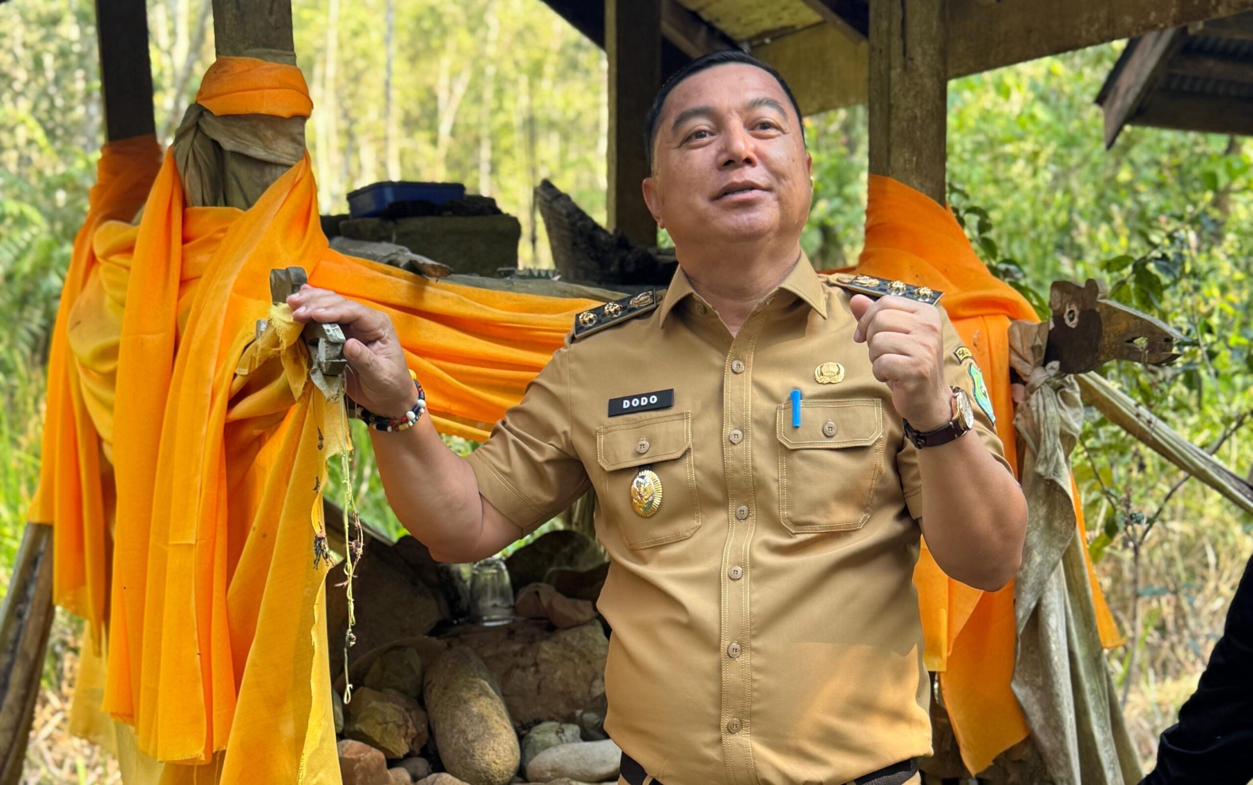 Wakil Bupati Kapuas Dodo SP. M.A Kunjungi Situs “NYAI UNDANG”