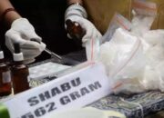 Sekali Tepuk, 2 Pengedar Sabu Diciduk Polisi Tanah Laut