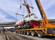 KAI Logistik Distribusikan 4 Lokomotif Hidrolik untuk Perkuat Kesiapan Operasional Angkutan Lebaran KAI Logistik Distribusikan 4 Lokomotif Hidrolik untuk Perkuat Kesiapan Operasional Angkutan Lebaran