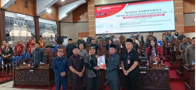 DPRD Kapuas Gelar Rapat Paripurna dengan Agenda Penyampaian LKPJ Bupati Kapuas TA 2025