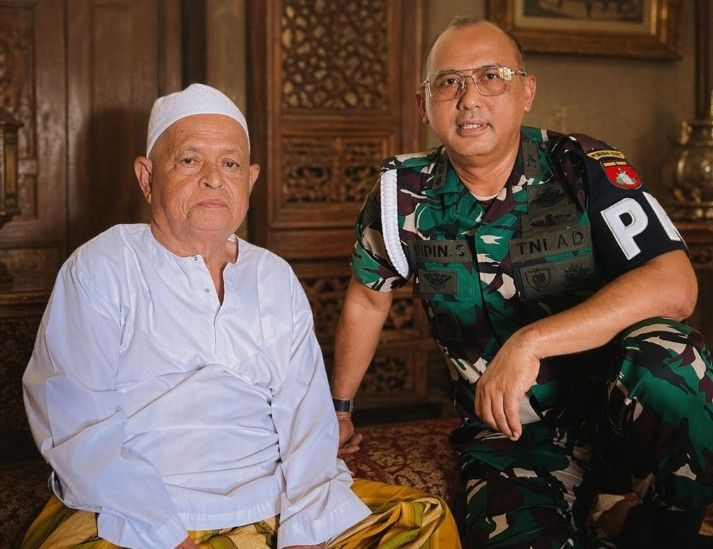 DanPom Dam XXII Tambun Bungai Silaturahim dengan Tokoh Masyarakat Kapuas,dan Turut Shalat Jum’at Berjamaah di Masjid Al Muhajirin Mambulau Km 1