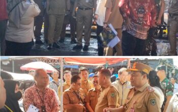 Tekan Inflasi dan untuk Singkronisasi Data Pemangku kepentingan Pemkab Kapuas Tinjau Pasar Blok R