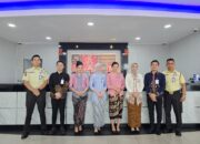 Peringati Hari Kartini, Frontliner BRI Branch Office Rawamangun Tampil Anggun Berkebaya