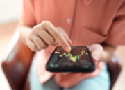 Tren Social Trading yang Semakin Populer di Kalangan Trader Pemula