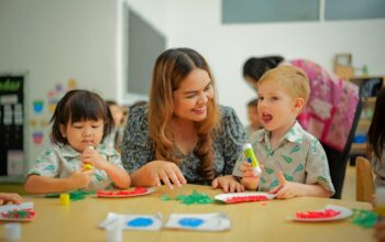 “Aku Tidak Sabar untuk Pergi ke Sekolah Besok…”
