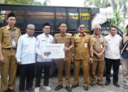 Sapi Kurban Presiden dan Wali Kota Disalurkan untuk Warga Sapi Kurban Presiden dan Wali Kota Disalurkan untuk Warga
