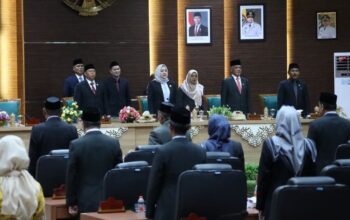 Paripurna DPRD Batola: Pemkab Diminta Tekan Belanja Pegawai dan Percepat Penurunan Kemiskinan