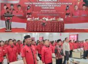 Ketua DPD PDI Perjuangan Kalteng Lantik PAC PDI Perjuangann 17 Kecamatan se Kabupaten Kapuas Ketua DPD PDI Perjuangan Kalteng Lantik PAC PDI Perjuangann 17 Kecamatan se Kabupaten Kapuas