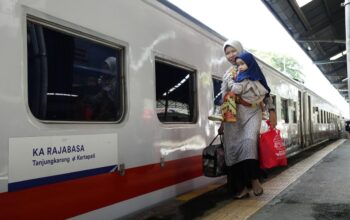 KA Rajabasa Jadi Kereta Api Terfavorit pada Caturwulan I 2026 di Wilayah Divre IV Tanjungkarang KA Rajabasa Jadi Kereta Api Terfavorit pada Caturwulan I 2026 di Wilayah Divre IV Tanjungkarang