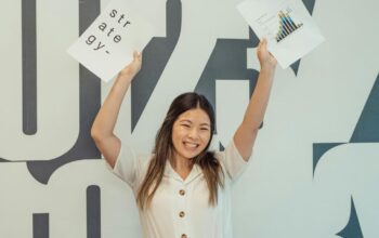 Ciri-Ciri Orang Sukses di Usia Muda, Ternyata Bukan Soal Flexing