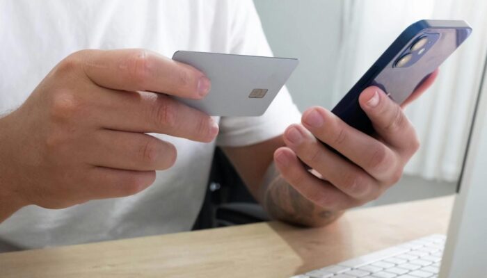 Tips Membayar Kartu Kredit Agar Tagihan Tidak Menumpuk