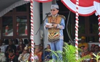 Gubernur Pimpin Apel Peringati HUT Gunung Mas yang ke 24 Gubernur Pimpin Apel Peringati HUT Gunung Mas yang ke 24