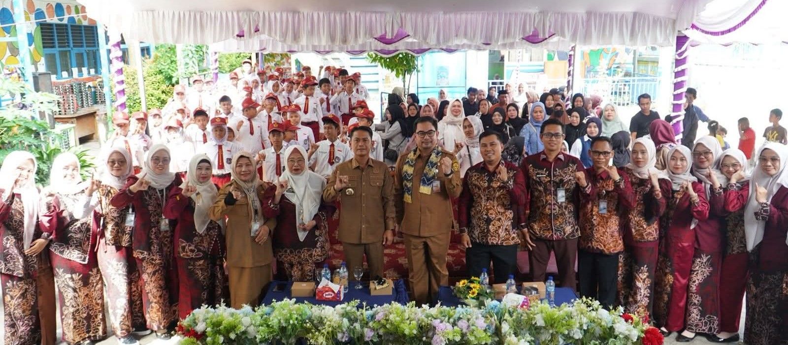 Yamin Ajak Siswa-siswi SDN Gadang 2 Terus Melangkah Rajut Prestasi
