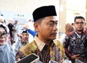 Sambut Kepulangan Kloter Haji Pertama, Wali Kota Banjarmasin Berharap Jemaah Jadi Teladan di Lingkungannya