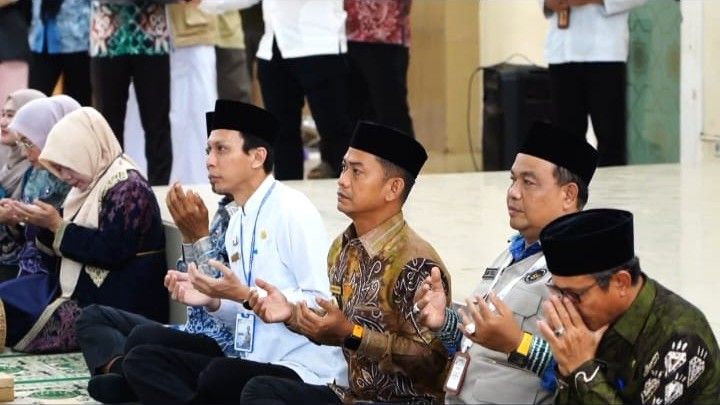 Yamin Sambut Hangat Kepulangan Jemaah Haji Banjarmasin