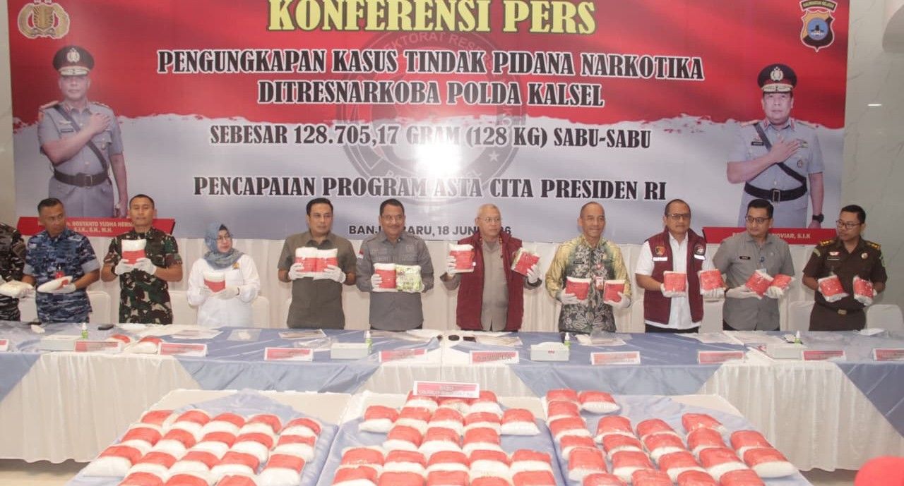 Polda Kalsel Sita 128 Kg Sabu Senilai Rp.231 Miliar, Lima Tersangka Jaringan Internasional Ditangkap