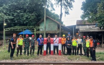 KAI Daop 1 Jakarta Tutup Perlintasan Sebidang Liar di Tangerang, Perkuat Upaya Peningkatan Keselamatan Perjalanan Kereta Api