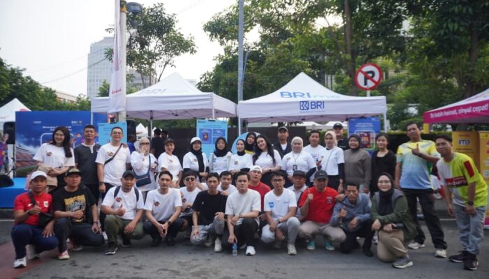 BRI Jatinegara Meriahkan CFD dengan Booth Pembukaan Rekening dan Kartu Debit Eksklusif FC Barcelona