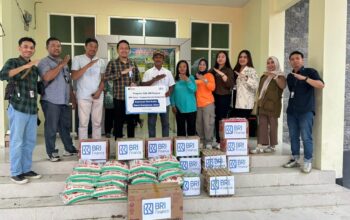 BRI Finance Salurkan Bantuan Sembako bagi Warga Terdampak Gempa di Desa Kamarora Atas, Kabupaten Sigi BRI Finance Salurkan Bantuan Sembako bagi Warga Terdampak Gempa di Desa Kamarora Atas, Kabupaten Sigi