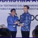 FLOQ Raih Penghargaan Yudhistira  dari CFX atas Akuntabilitas dan Integritas Tertinggi